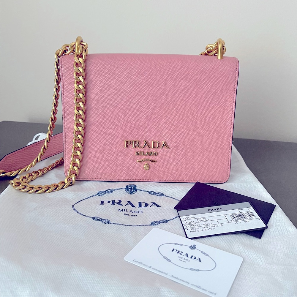 Prada Pattina Handbag! 💕